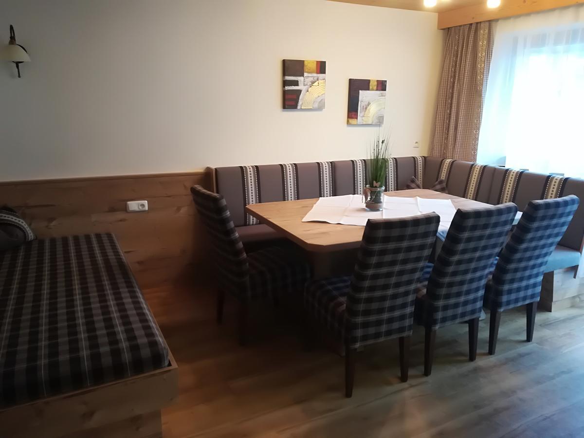 Gastehaus Hochmuth Apartman Mayrhofen Kültér fotó